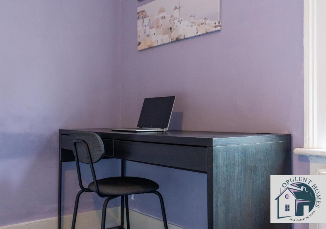 Вилла Contractors Pad - 4 Bed Town House - Cent Reading - Free Parking Экстерьер фото
