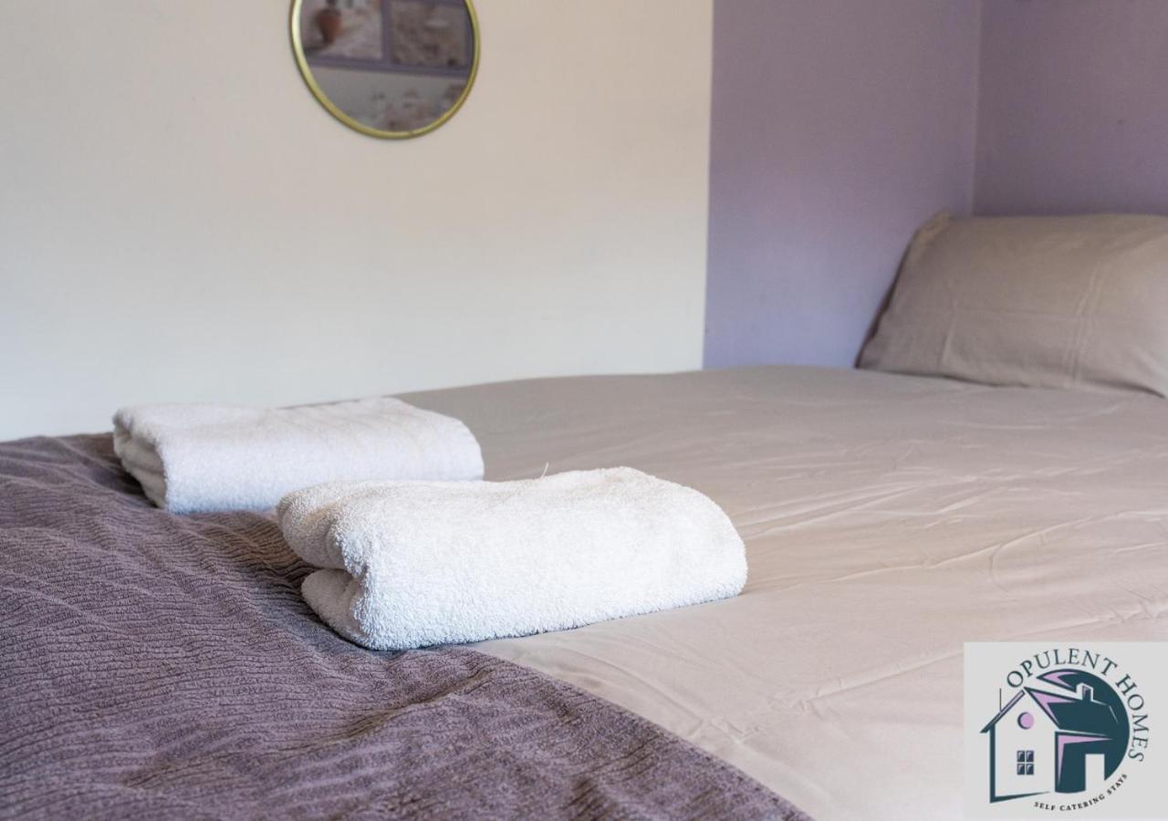 Вилла Contractors Pad - 4 Bed Town House - Cent Reading - Free Parking Экстерьер фото